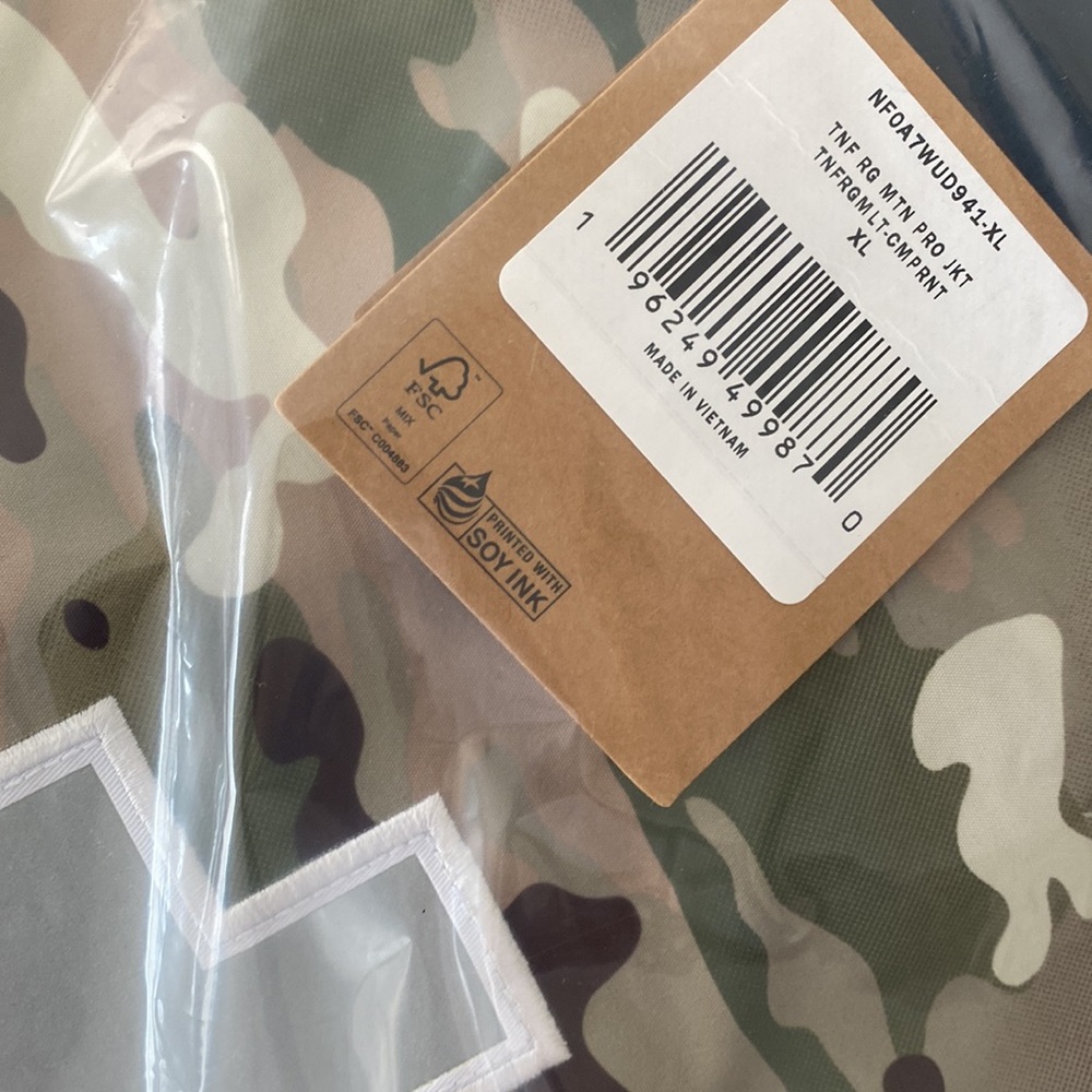 PENDING: SUPREME X The North Face - Summit Series Rescue Mountain Pro Jacket XL - Picture 7 of 13